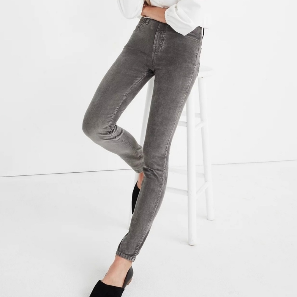 Madewell 10" High-Rise Skinny Jeans: Corduroy Edition in Grey Size 26 EUC